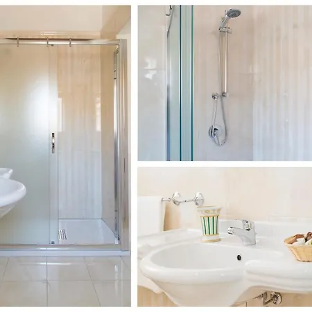Palazzo Toraldo Di Francia Bed & Breakfast Tropea