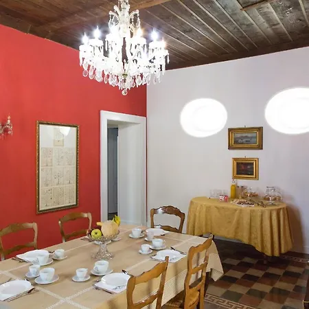 Palazzo Toraldo Di Francia ベッド・アンド・ブレックファスト 4*