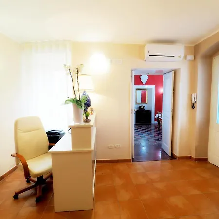 B&B Palazzo Toraldo Di Francia 트로페아