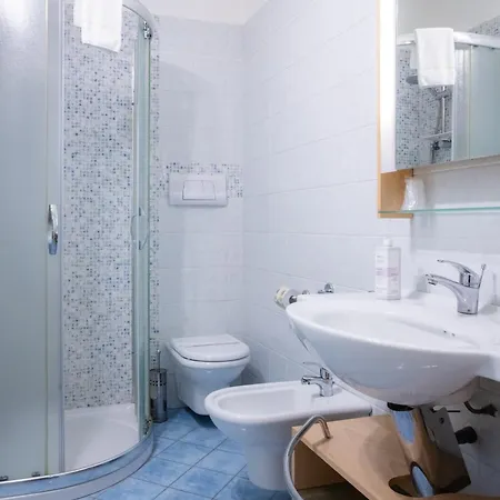Palazzo Toraldo Di Francia Bed & Breakfast Tropea