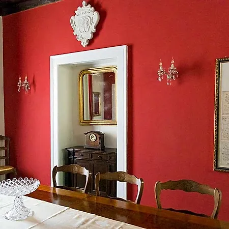 Palazzo Toraldo Di Francia Bed & Breakfast 4*
