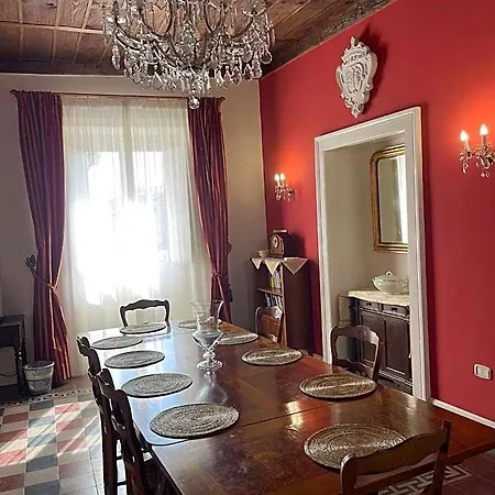 Palazzo Toraldo Di Francia Bed & Breakfast
