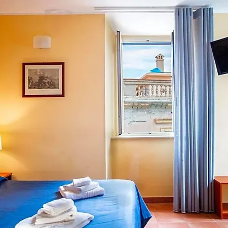 Bed & Breakfast Palazzo Toraldo Di Francia Tropea