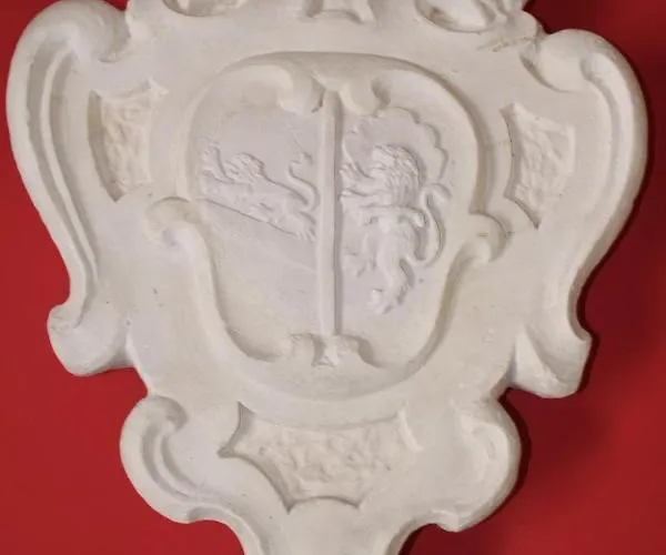 לינה וארוחת בוקר Palazzo Toraldo Di Francia 4*