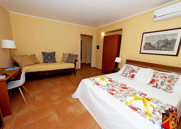 Palazzo Toraldo Di Francia לינה וארוחת בוקר