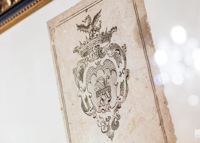 לינה וארוחת בוקר Palazzo Toraldo Di Francia 4*