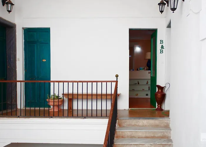 Palazzo Toraldo Di Francia לינה וארוחת בוקר 4*